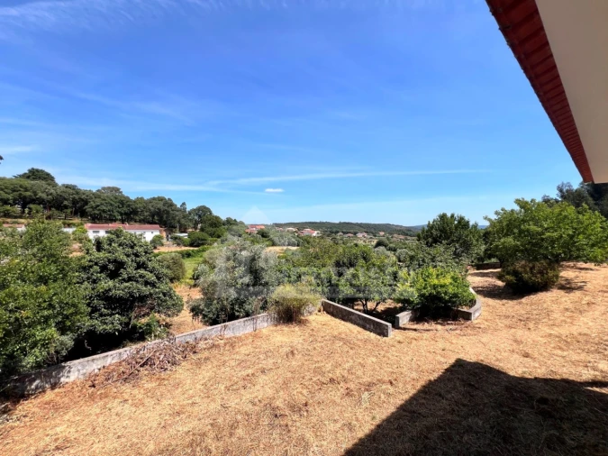 Moradia T3 para Venda em Figueiró dos Vinhos e Bairradas Foto 37