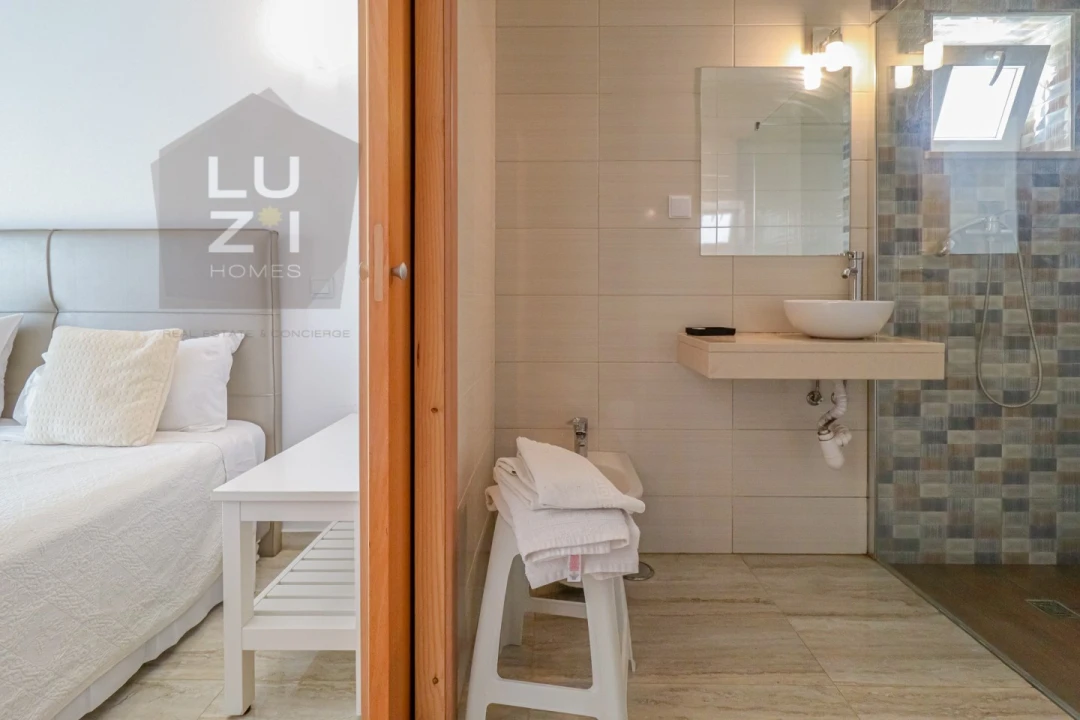 Moradia T6 para Venda em Vila de Sagres Foto 39