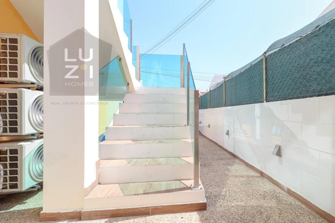 Moradia T6 para Venda em Vila de Sagres Foto 40