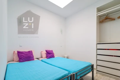 Moradia T6 para Venda em Vila de Sagres