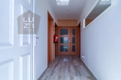 Moradia T6 para Venda em Vila de Sagres