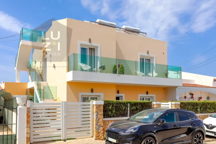 Moradia T6 para Venda em Vila de Sagres Foto 3