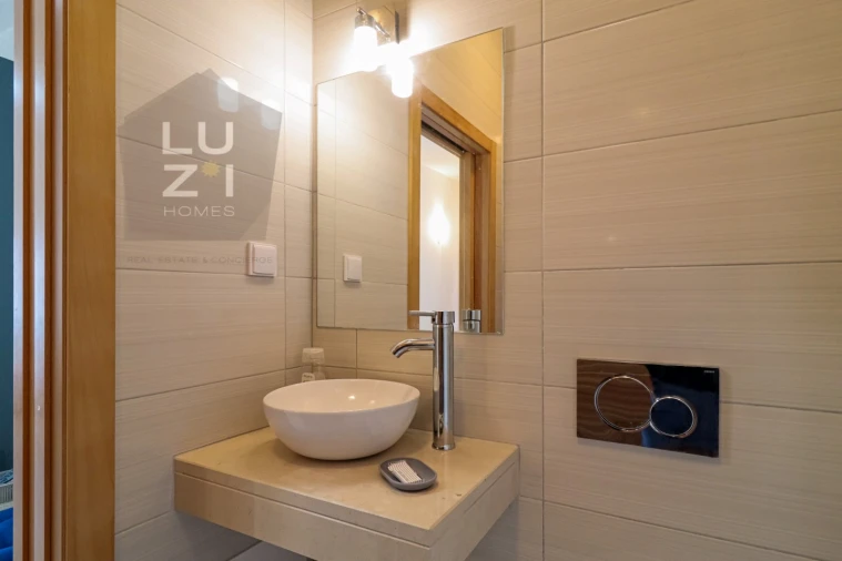 Moradia T6 para Venda em Vila de Sagres Foto 15