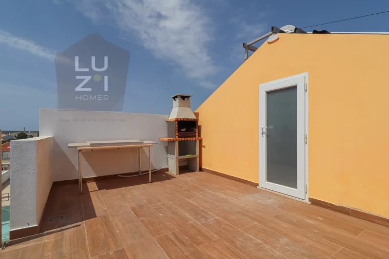 Moradia T6 para Venda em Vila de Sagres Foto 49