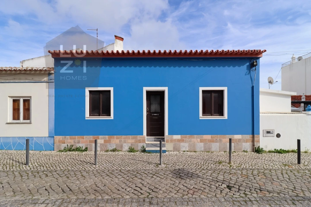 Moradia T2 para Venda em Luz Foto 1