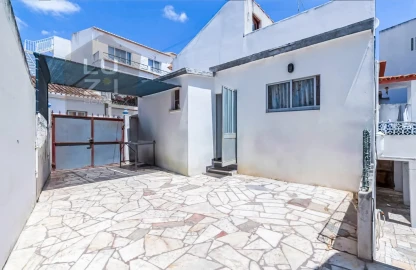 Moradia T2 para Venda em Luz