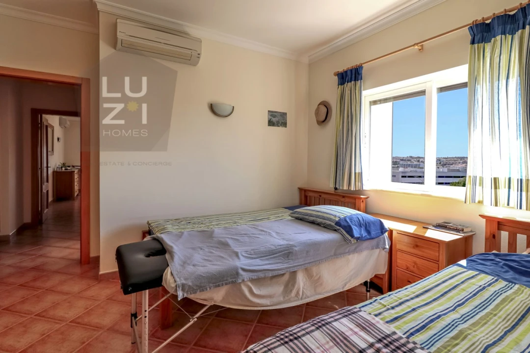Apartamento T3 para Venda em Lagos (São Sebastião e Santa Maria) Foto 29