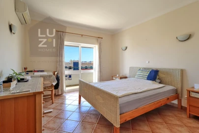 Apartamento T3 para Venda em Lagos (São Sebastião e Santa Maria)