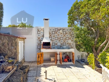 Moradia T6 para Venda em Luz