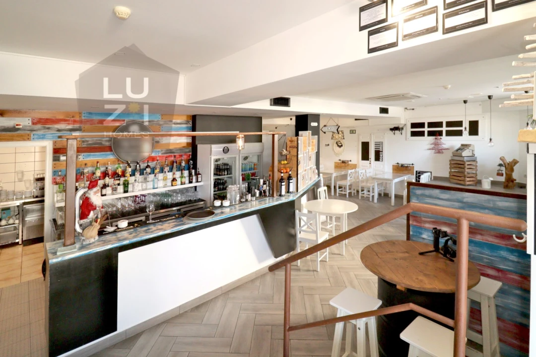 Negócio para Venda em Lagos (São Sebastião e Santa Maria) Foto 8