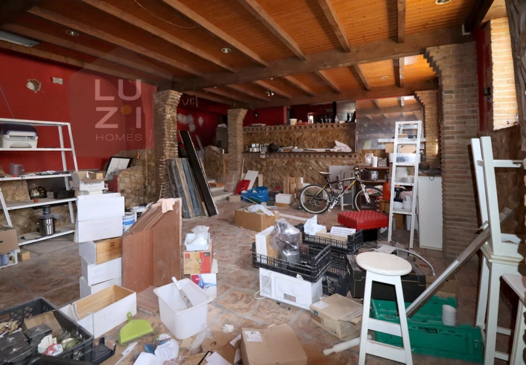 Negócio para Venda em Lagos (São Sebastião e Santa Maria) Foto 22