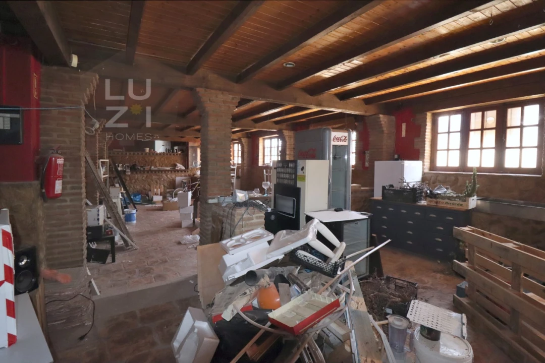 Negócio para Venda em Lagos (São Sebastião e Santa Maria) Foto 28