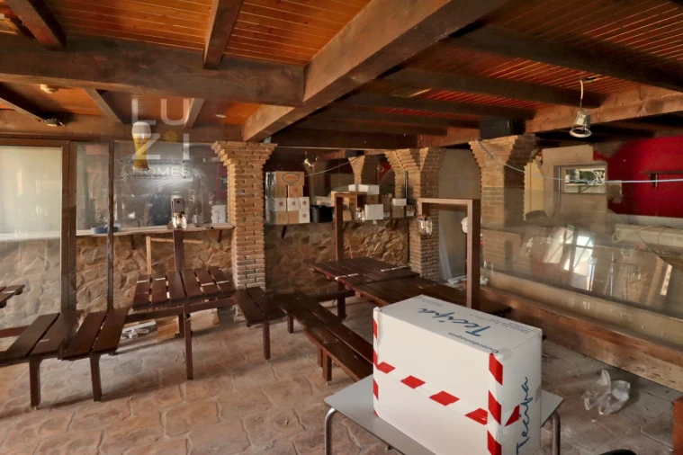 Negócio para Venda em Lagos (São Sebastião e Santa Maria) Foto 24