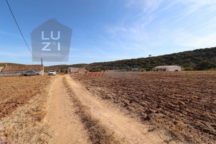 Quinta para Venda em Bensafrim e Barão de São João Foto 3