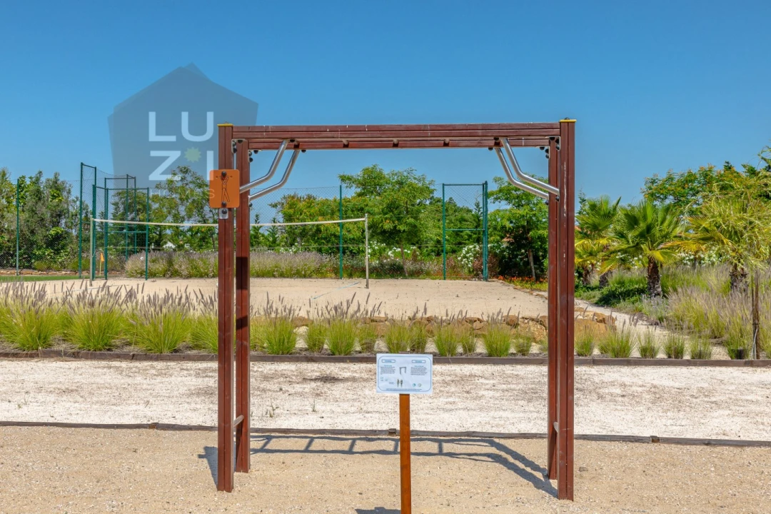 Negócio para Venda em Luz Foto 27
