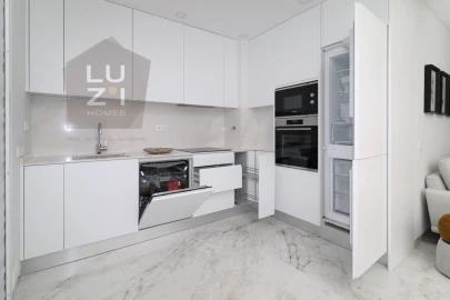 Apartamento T2 para Venda em Lagos (São Sebastião e Santa Maria)