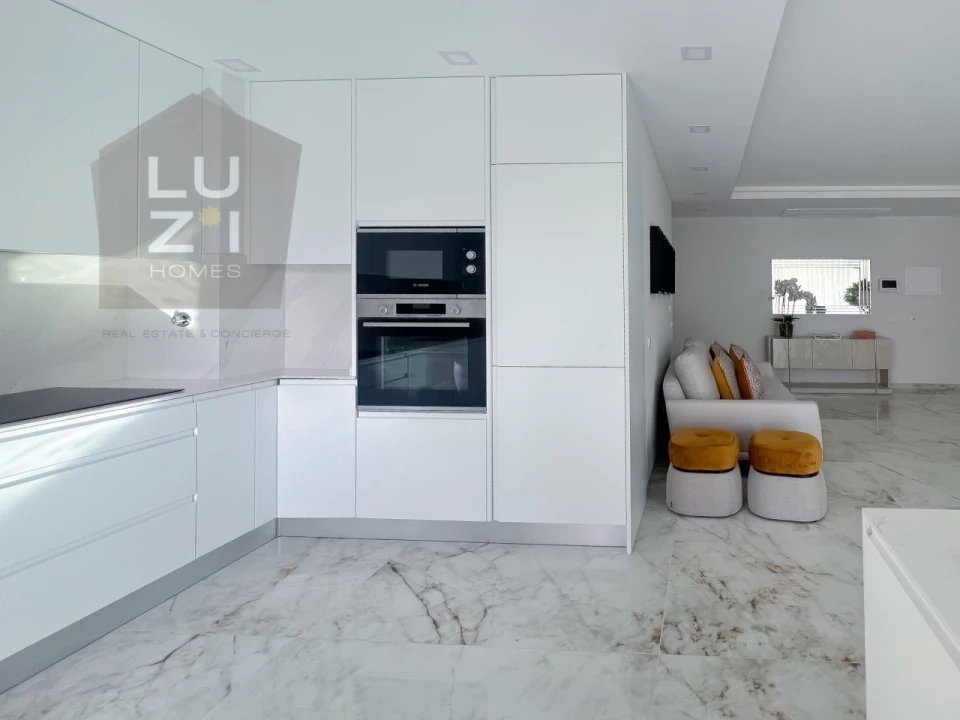Apartamento T2 para Venda em Lagos (São Sebastião e Santa Maria) Foto 4