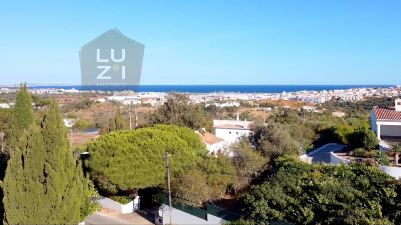 Terreno para Venda em Bensafrim e Barão de São João Foto 2