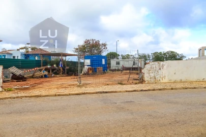 Terreno para Venda em Lagos (São Sebastião e Santa Maria)
