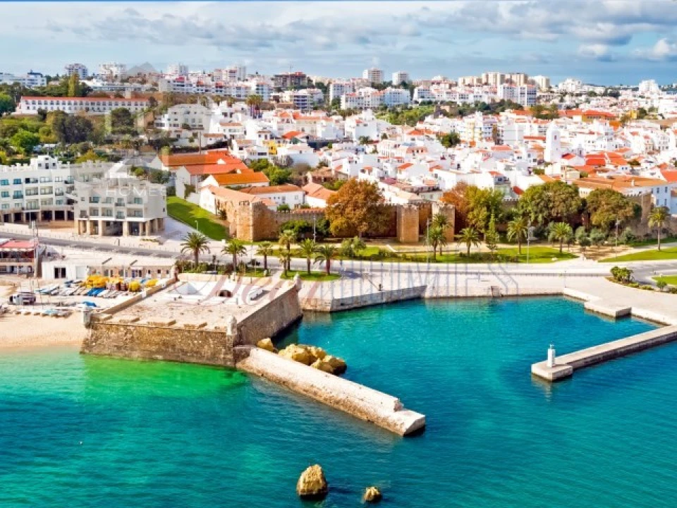 Moradia T4 para Venda em Lagos (São Sebastião e Santa Maria) Foto 37