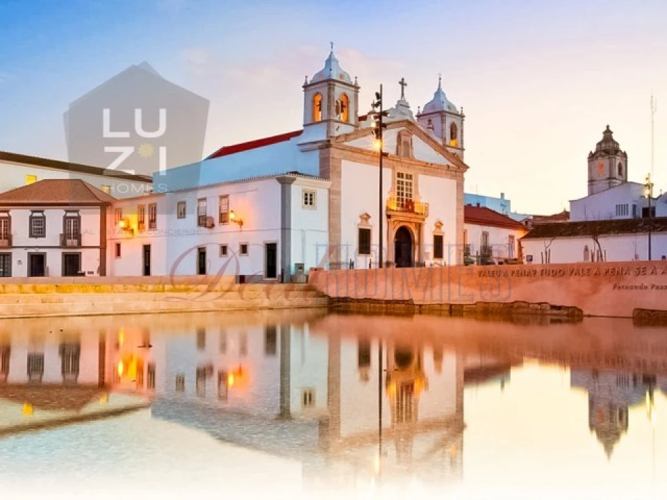 Moradia T4 para Venda em Lagos (São Sebastião e Santa Maria) Foto 38