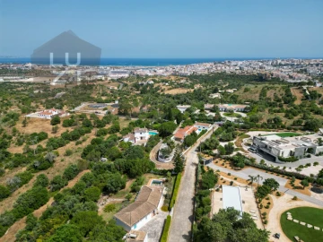 Moradia T4 para Venda em Lagos (São Sebastião e Santa Maria)