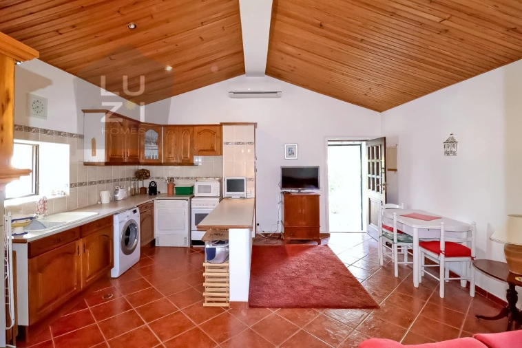 Moradia T4 para Venda em Lagos (São Sebastião e Santa Maria) Foto 46