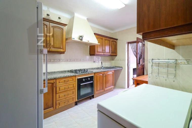 Moradia T3 para Venda em Vila do Bispo e Raposeira Foto 8