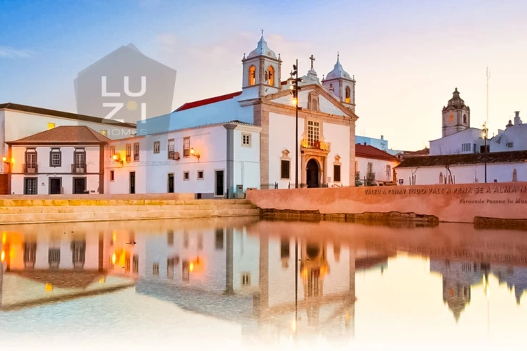 Prédio para Venda em Lagos (São Sebastião e Santa Maria) Foto 16