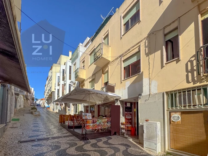 Prédio para Venda em Lagos (São Sebastião e Santa Maria) Foto 4