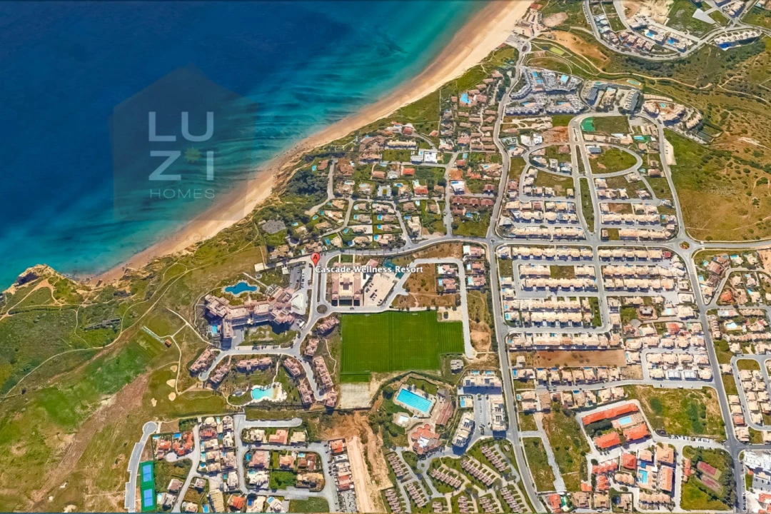 Terreno para Venda em Lagos (São Sebastião e Santa Maria) Foto 1