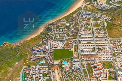 Terreno para Venda em Lagos (São Sebastião e Santa Maria)