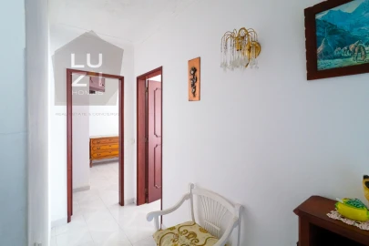 Moradia T4 para Venda em Luz