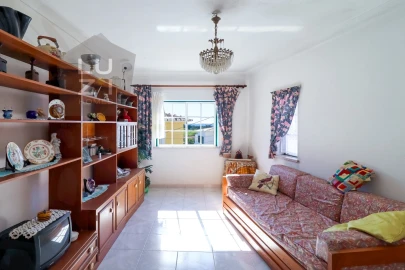 Moradia T4 para Venda em Luz