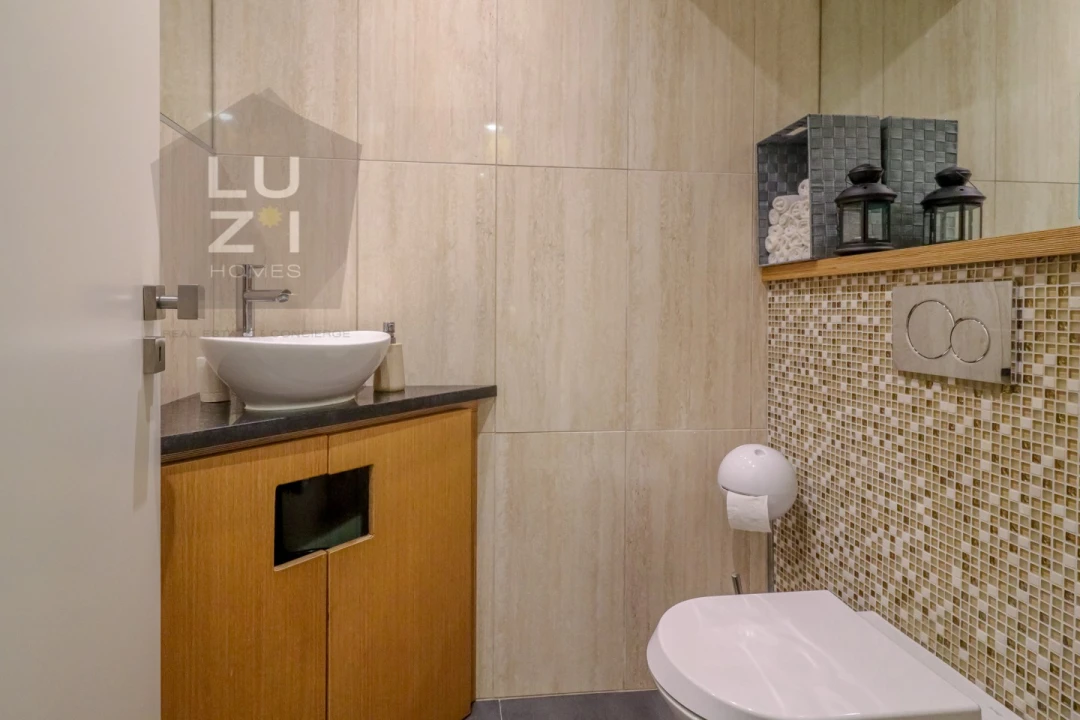 Negócio para Venda em Lagos (São Sebastião e Santa Maria) Foto 14