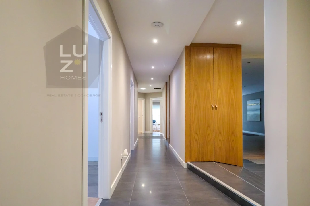 Negócio para Venda em Lagos (São Sebastião e Santa Maria) Foto 22