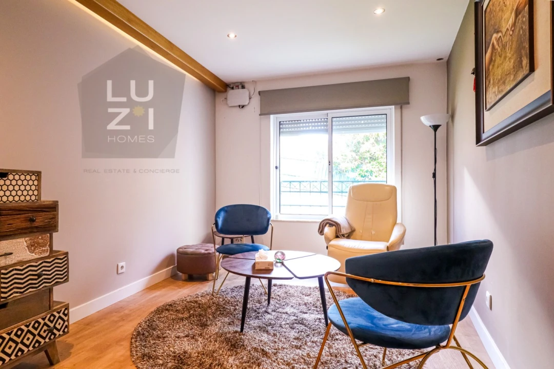 Negócio para Venda em Lagos (São Sebastião e Santa Maria) Foto 38