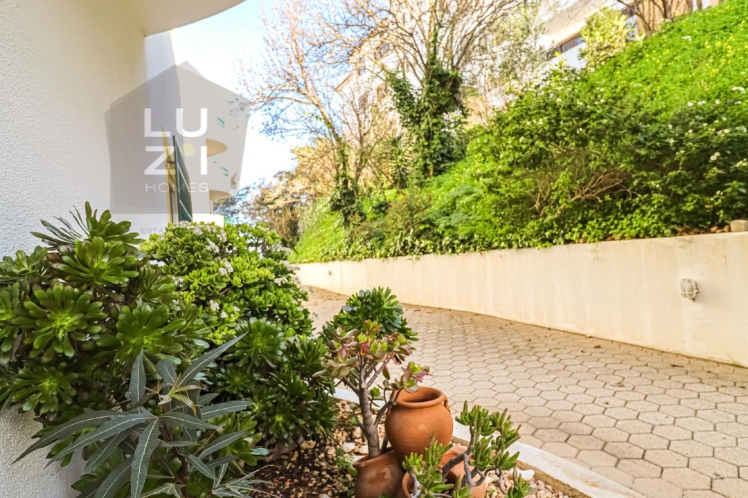 Negócio para Venda em Lagos (São Sebastião e Santa Maria) Foto 41
