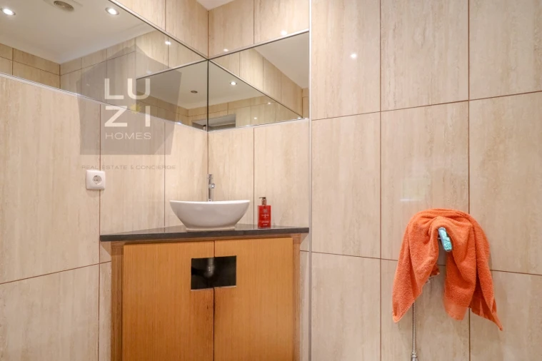 Negócio para Venda em Lagos (São Sebastião e Santa Maria) Foto 16