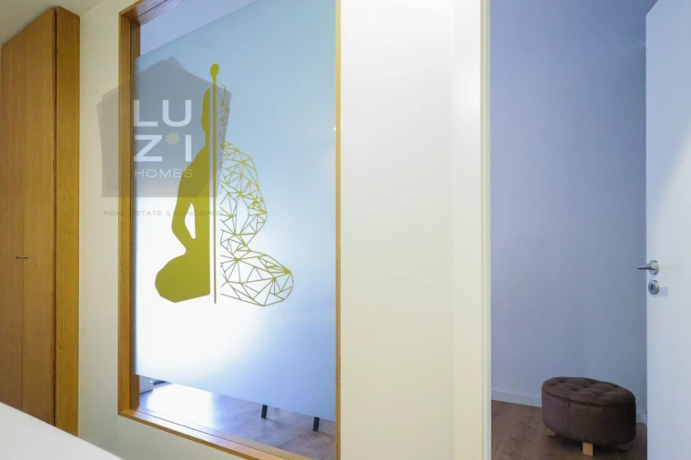 Negócio para Venda em Lagos (São Sebastião e Santa Maria) Foto 18