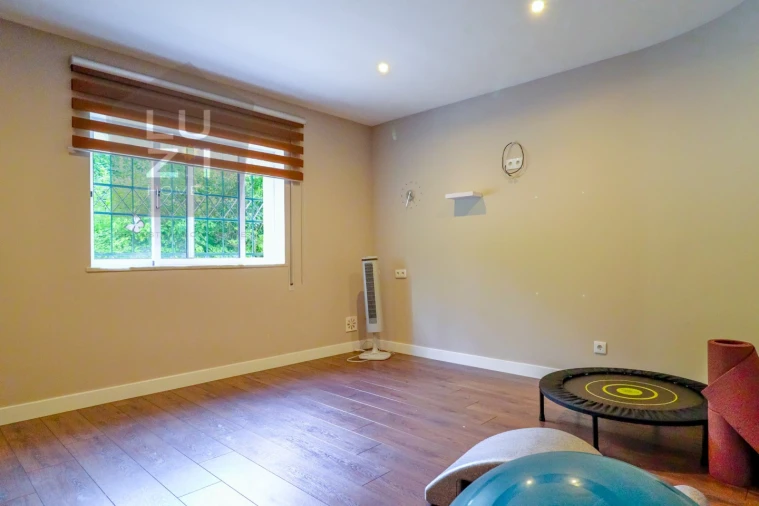 Negócio para Venda em Lagos (São Sebastião e Santa Maria) Foto 29