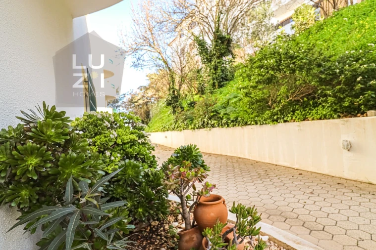 Negócio para Venda em Lagos (São Sebastião e Santa Maria) Foto 41