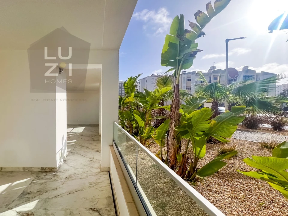 Apartamento T2 para Venda em Lagos (São Sebastião e Santa Maria) Foto 18