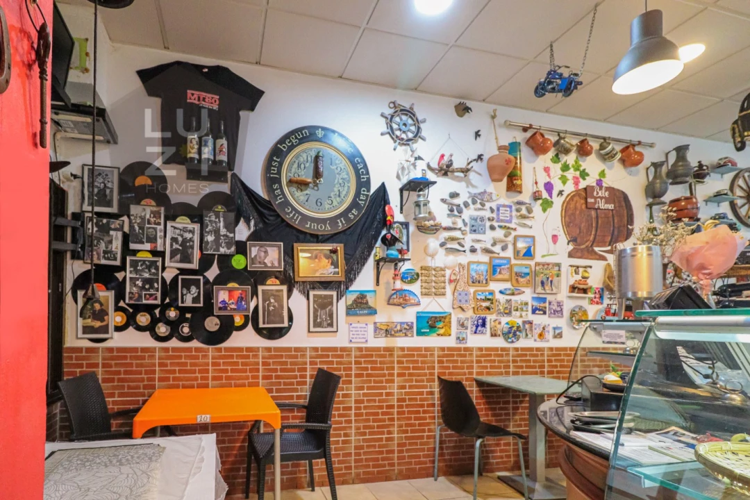 Negócio para Venda em Luz Foto 13