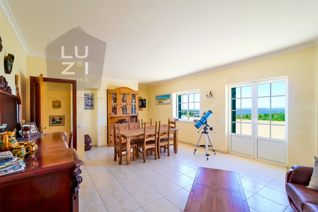 Moradia T6 para Venda em Luz Foto 38