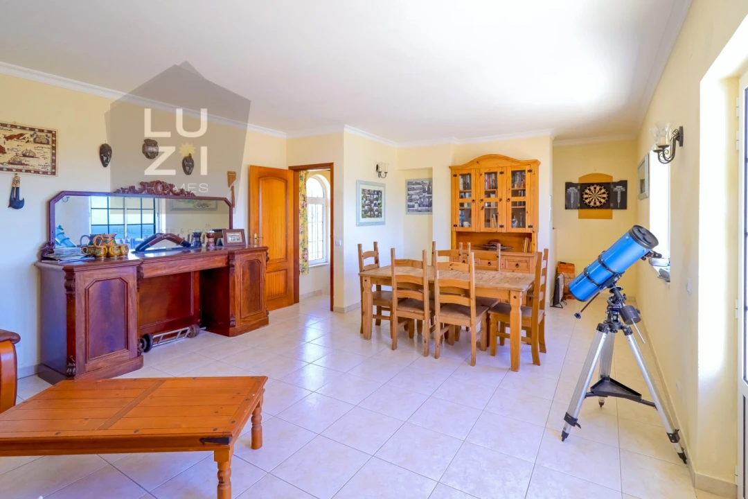 Moradia T6 para Venda em Luz Foto 42