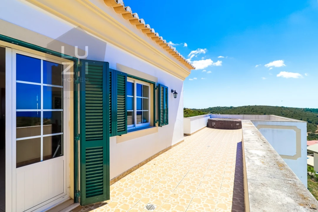 Moradia T6 para Venda em Luz Foto 43