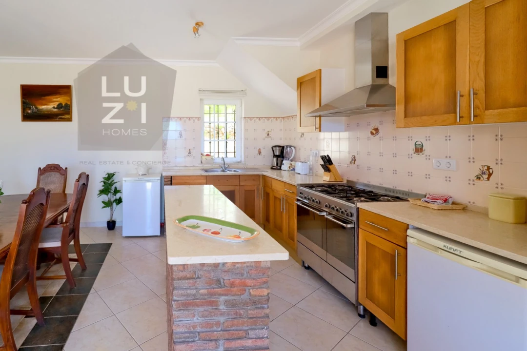 Moradia T6 para Venda em Luz Foto 22