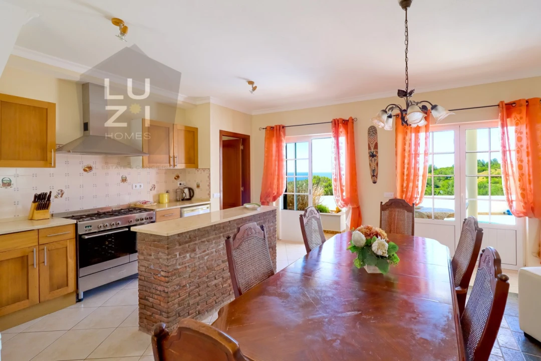 Moradia T6 para Venda em Luz Foto 20