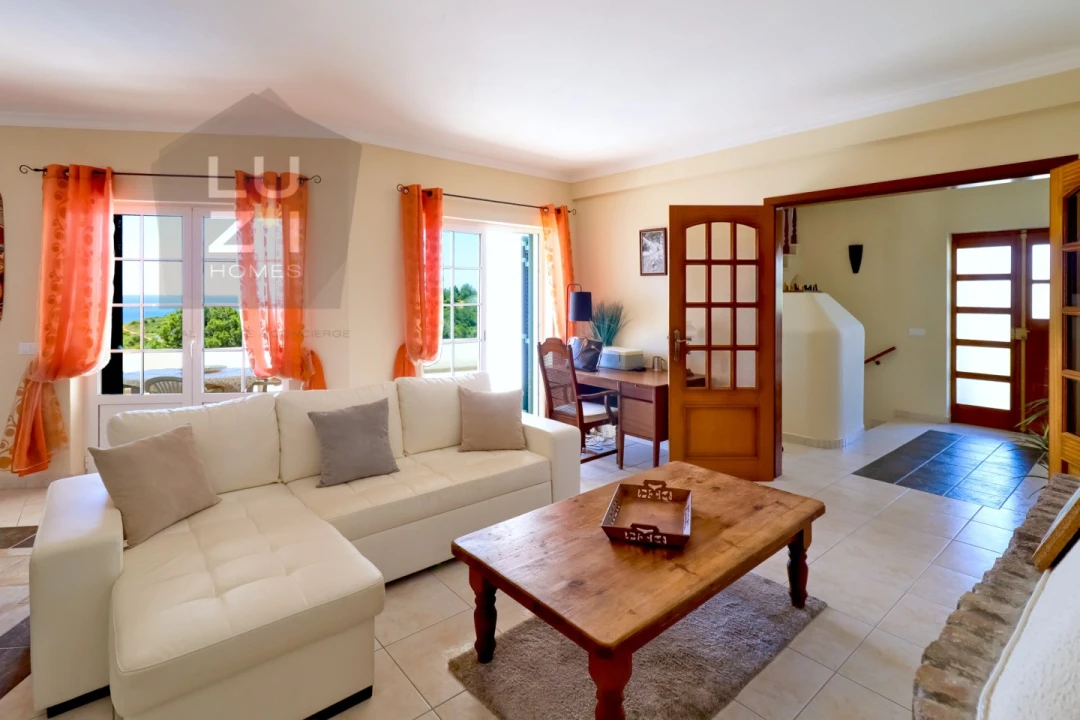 Moradia T6 para Venda em Luz Foto 7